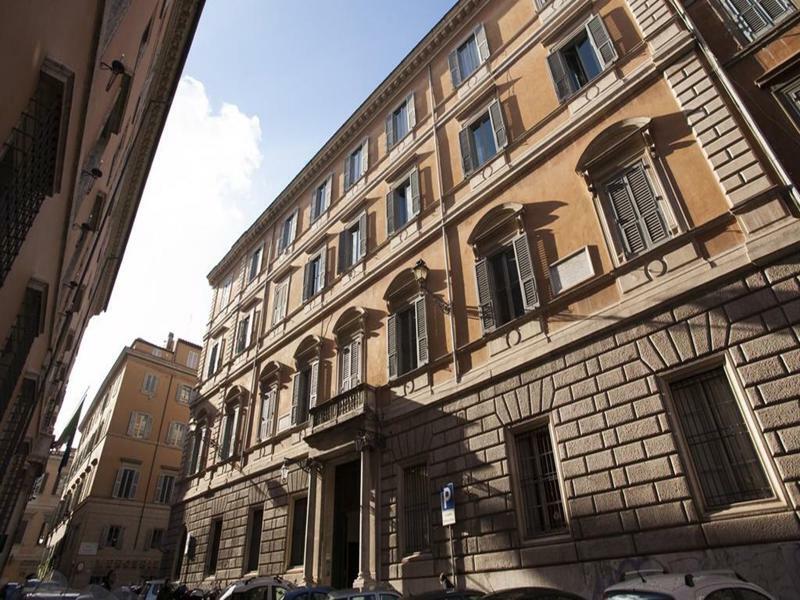 Apartamento House Paganica Roma Exterior foto